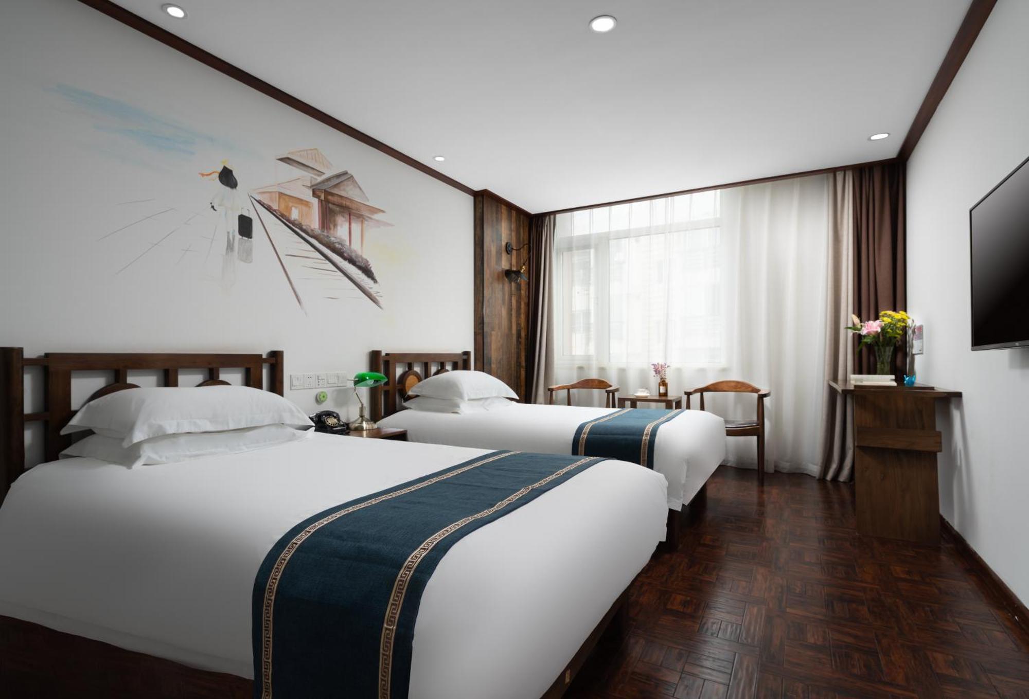 Nostalgia Hotel Near Tianjin Polar Ocean Word- Tianjin Fonte Joy World, 10 Minutes Drive Away From Tianjin Tanggu High-Speed Railway Station, Free Ice-Cream, Mineral Water, Snacks And Laundry Service, English Communication Well Экстерьер фото