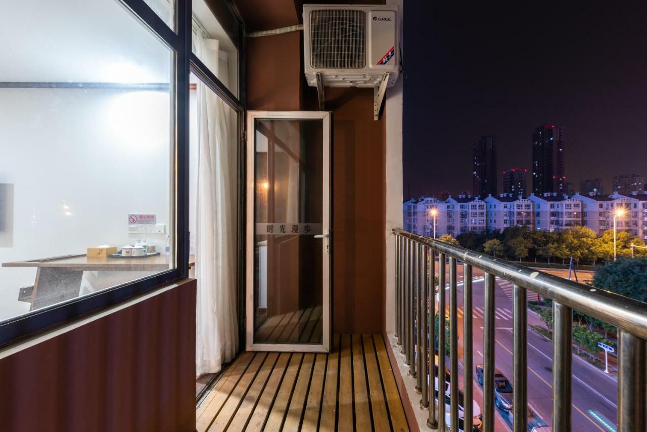 Nostalgia Hotel Near Tianjin Polar Ocean Word- Tianjin Fonte Joy World, 10 Minutes Drive Away From Tianjin Tanggu High-Speed Railway Station, Free Ice-Cream, Mineral Water, Snacks And Laundry Service, English Communication Well Экстерьер фото
